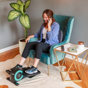 Cubii JR2 Compact Seated Elliptical Machine