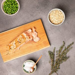 Rocco & Roxie Supply Co. Baked Salmon with English Peas and Thyme Dog Biscuits Dog Treats - 14oz