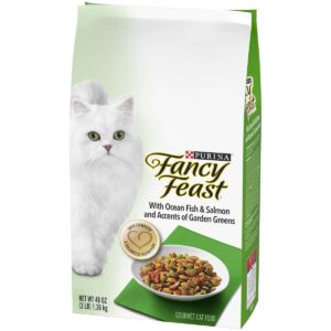 Purina Fancy Feast with Ocean Fish, Salmon & Garden Greens Adult Gourmet Dry Cat Food - 3lbs