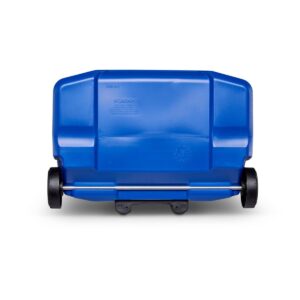 Igloo Latitude 30qt Roller Cooler