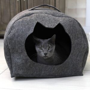 Quirky Kitty Cat Cave Bed - Gray
