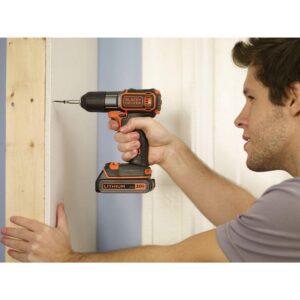 BLACK+DECKER 20-Volt MAX Lithium-Ion Cordless Drill/Driver with Autosense Technology with Battery 1.5Ah and Charger