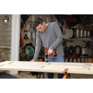 BLACK+DECKER 20-Volt MAX Lithium-Ion Cordless Drill/Driver with Battery 1.5Ah and Charger