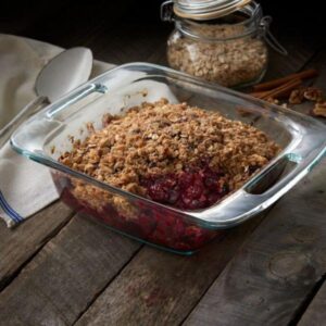 Pyrex Easy Grab 3 qt. and 8 in. x 8 in. 4-Piece Glass Bakeware Set with Red Lids