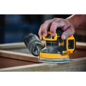 DEWALT 20-Volt MAX XR Cordless Brushless 5 in. Random Orbital Sander with (1) 20-Volt Battery 2.0Ah & Charger