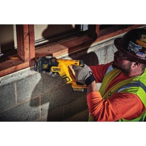 DEWALT 20-Volt MAX XR Cordless Brushless Compact Reciprocating Saw with (1) 20-Volt Battery 5.0Ah & Charger