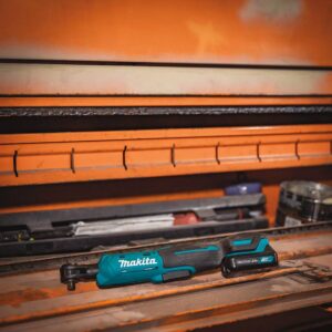 Makita 2.0 Ah 12-Volt MAX CXT 3/8 in./1/4 in. Sq. Drive Ratchet Kit with bonus 12-Volt MAX CXT 1/4 in. Sq. Drive Impact Wrench