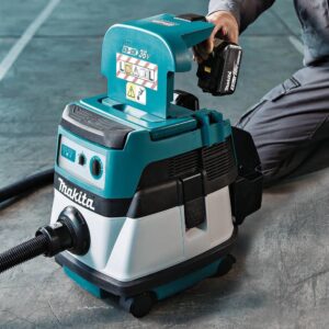 Makita 18-Volt X2 LXT Lithium-Ion 36-Volt Brushless Cordless 2.1 Gal. HEPA Filter Dry Dust Extractor Kit 5.0 Ah