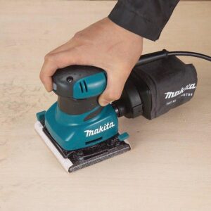 Makita 2 Amp Corded 1/4 Sheet Finishing Sander with 60G Paper, 100G Paper, 150G Paper, Dust Bag and Punch Plate