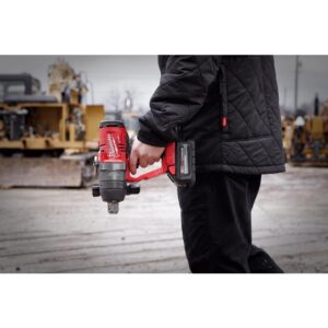 Milwaukee M18 ONE-KEY FUEL 18-Volt Lithium-Ion Brushless Cordless 1 in. Impact Wrench with Friction Ring With Protective Boot