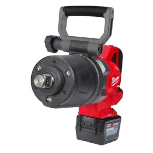 Milwaukee M18 FUEL 18-Volt Lithium-Ion Brushless Cordless 1 in. Impact Wrench with D-Handle Kit with Two 12.0 Ah Batteries