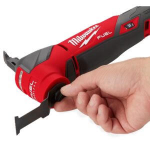 Milwaukee M18 FUEL 18-Volt Lithium-Ion Cordless Brushless Oscillating Multi-Tool Kit with one 5.0 Ah Battery, Charger and Tool Bag