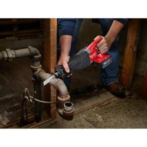 Milwaukee M18 FUEL 18-Volt Lithium-Ion Brushless Cordless Combo Kit (5-Tool) with M18 FUEL Cordless Jig Saw