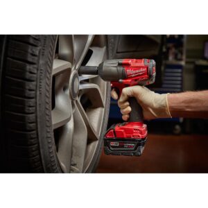 Milwaukee M18 FUEL 18-Volt Lithium-Ion Brushless Cordless Combo Kit (7-Tool) with M18 FUEL 1/2 in. Impact Wrench