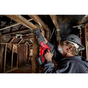 Milwaukee M18 FUEL 18-Volt Lithium-Ion Brushless Cordless SUPER SAWZALL Orbital Reciprocating Saw W/ HIGH OUTPUT XC 8.0Ah Battery