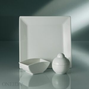 Oneida Cromwell 6.75 oz. White Porcelain Gravy Boats (Set of 36)