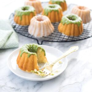 Nordic Ware Anniversary Fluted Cake Pan