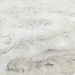 Safavieh Faux Chinchilla Snow White Throw